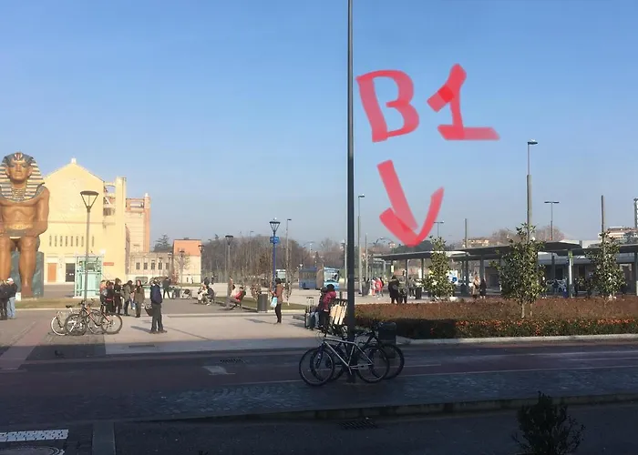 A Due Passi Da Giulietta-casa Montecchi Pensión Verona