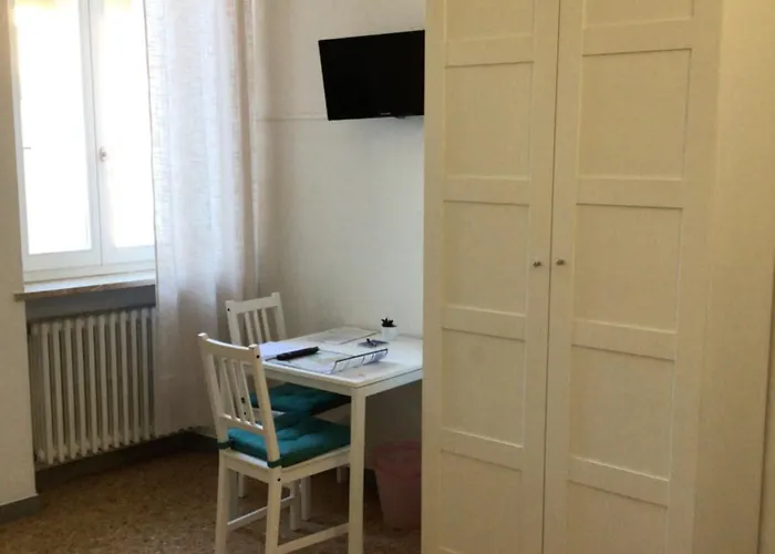 A Due Passi Da Giulietta-casa Montecchi Pensión