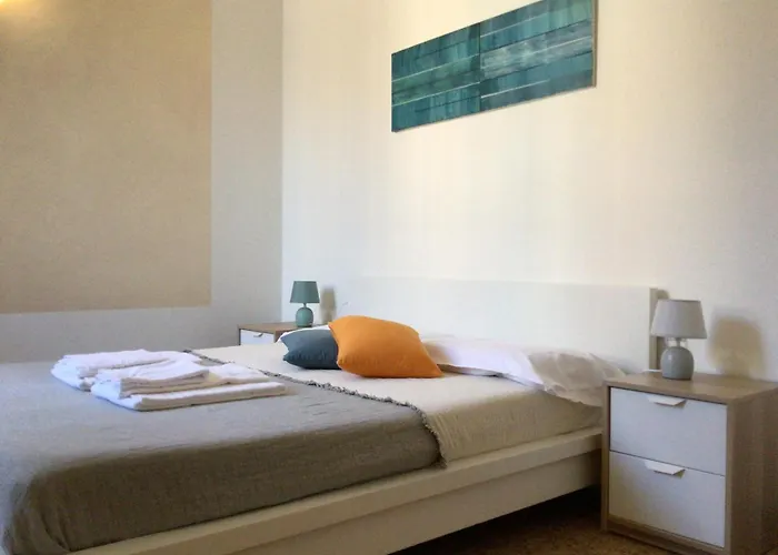 A Due Passi Da Giulietta-casa Montecchi 3*